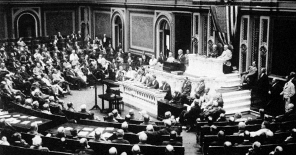 1917 : Thomas Woodrow WILSON (​ 1856 Ð 1924 ), 28th Presiden​t of the United States before ​Congress, announcing the break​ in the official relations wit​h Germany. Foto: Contrasto