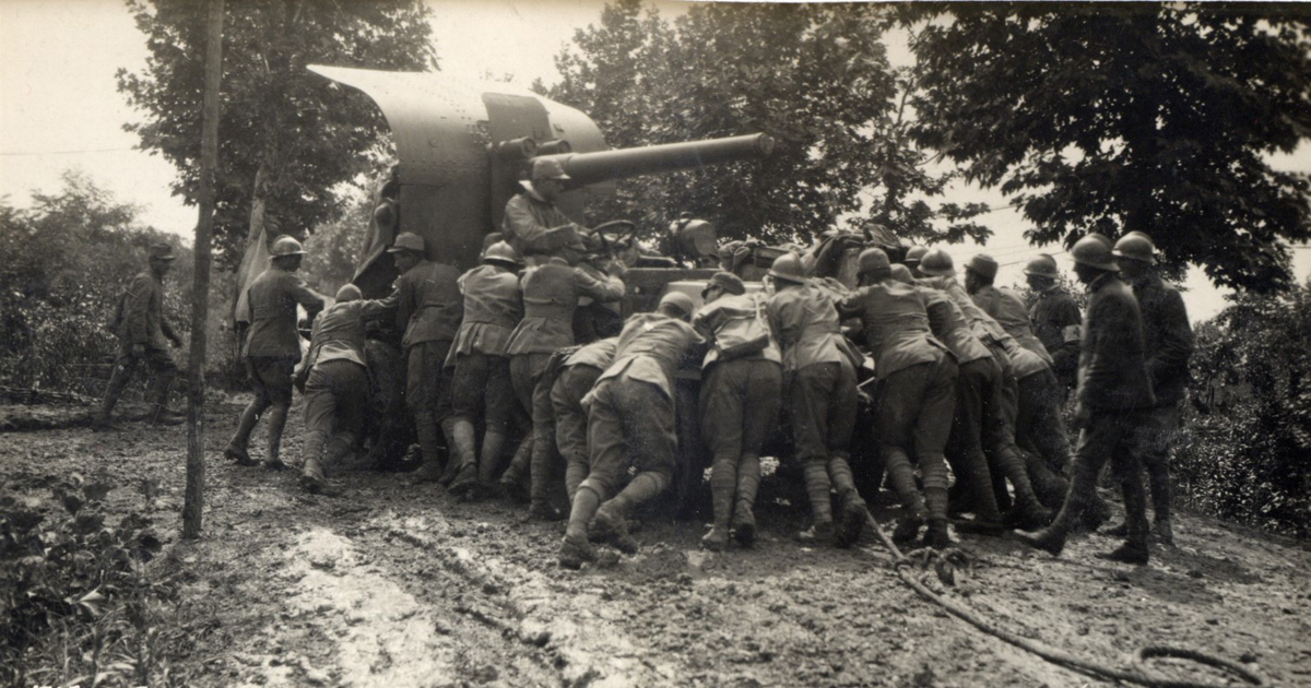 Pezzo di artiglieria semovente italiano battaglia del solstizio. Archivio Fotografico Museo della Terza Armata