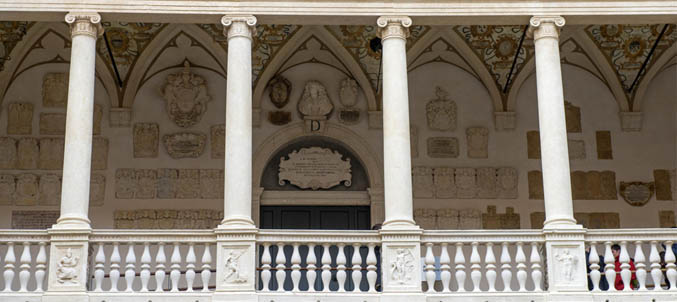 cortile antico