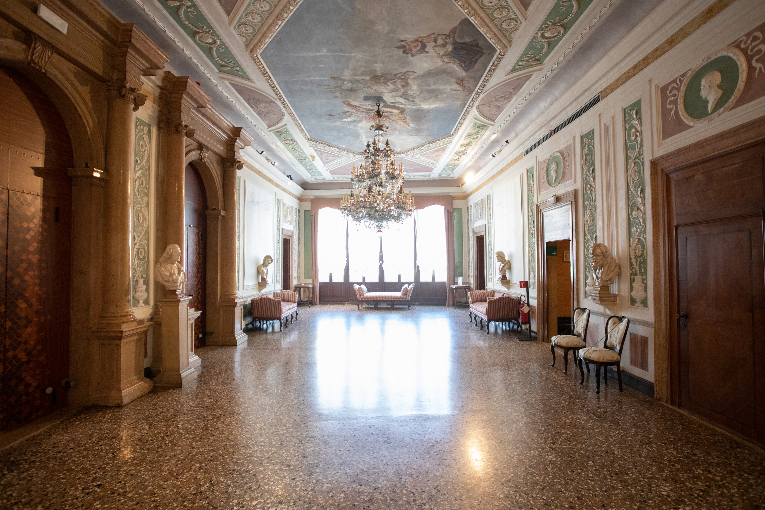 Gli spazi che ospitano la mostra alla Fondazione Querini Stampalia (foto: Massimo Pistore / Pixu Studio)