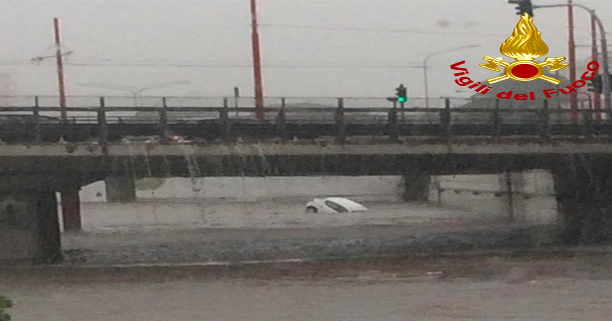 L'inondazione di Palermo, il 15 luglio scorso. Foto: Vigili del Fuoco
