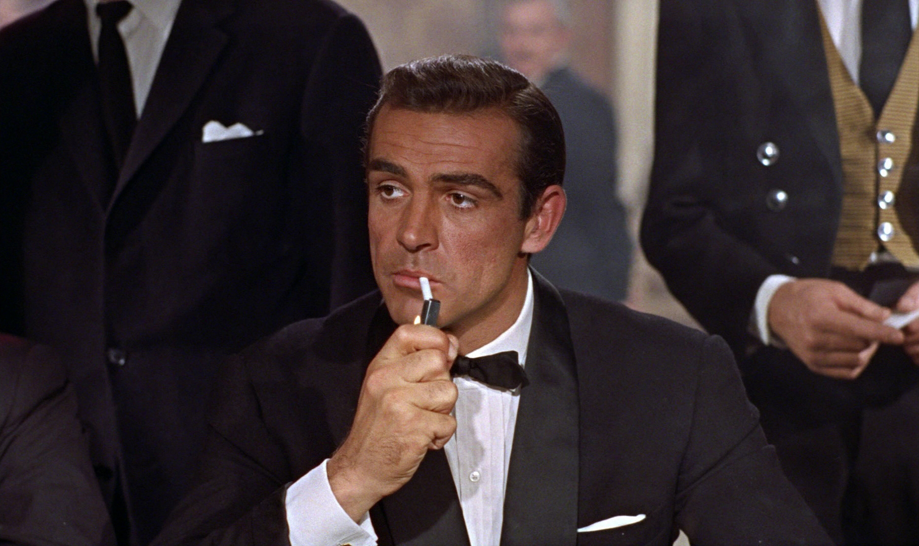 James Bond interpretato da Sean Connery in Agente 007 - Licenza di uccidere 