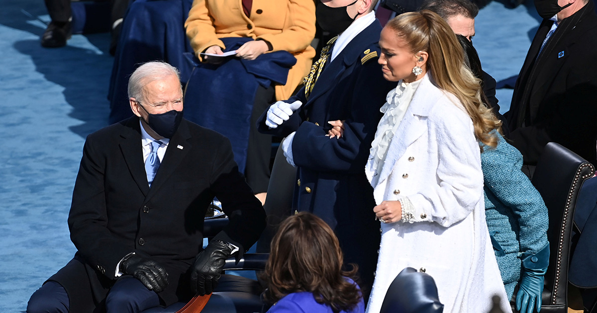 Jennifer Lopez con Joe Biden