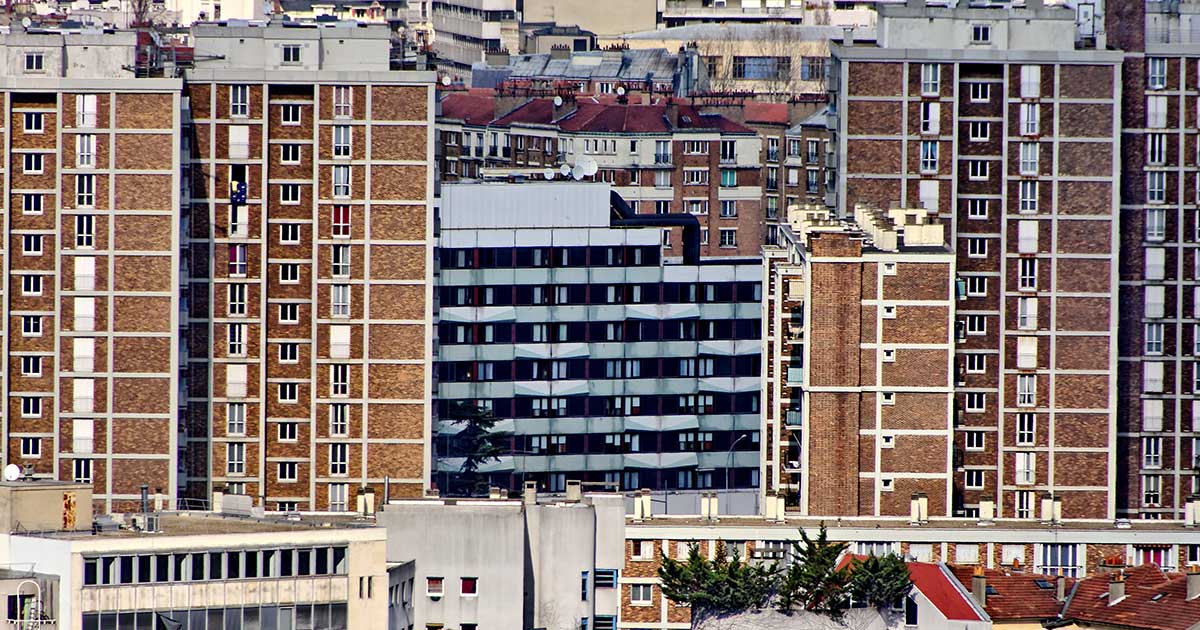 città