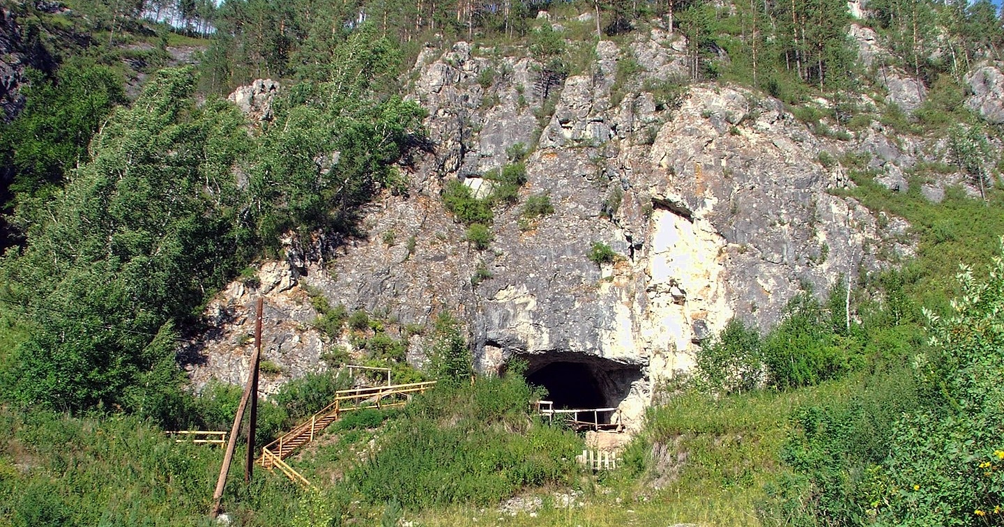 La grotta di Denisova La grotta di Denisova