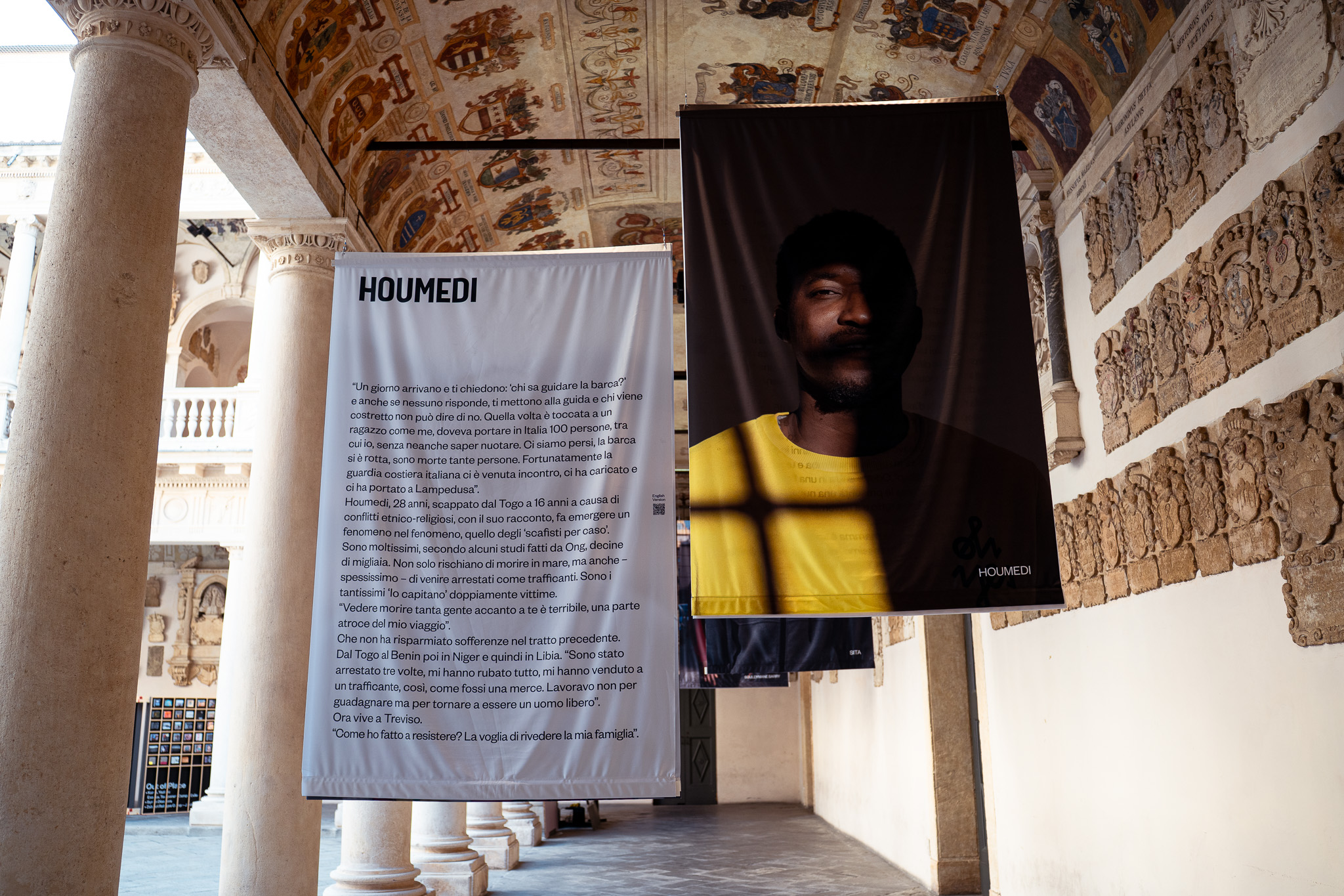 Foto mostra Out of Place