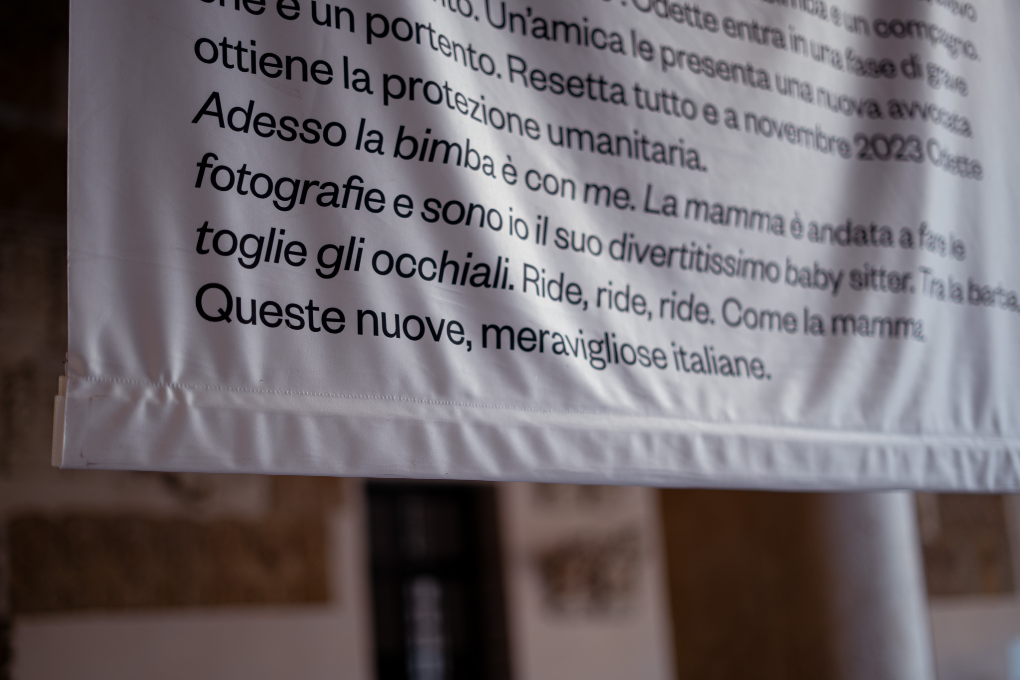 Foto mostra Out of Place