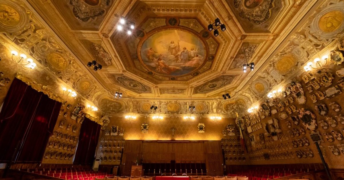 Aula_magna_bo