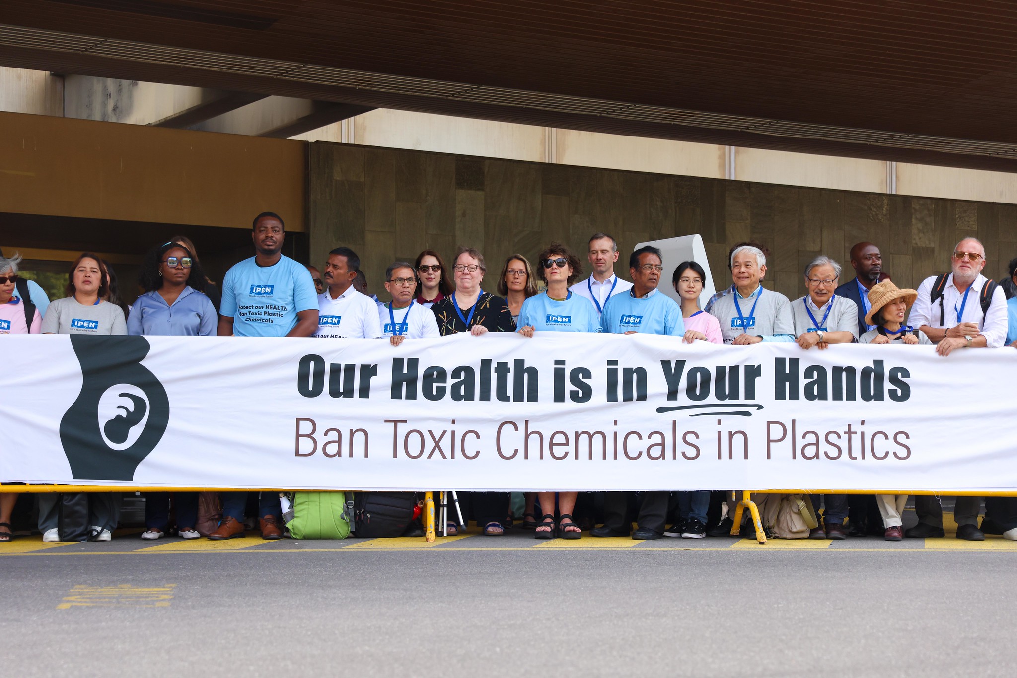 UN INC-5.2 protest
