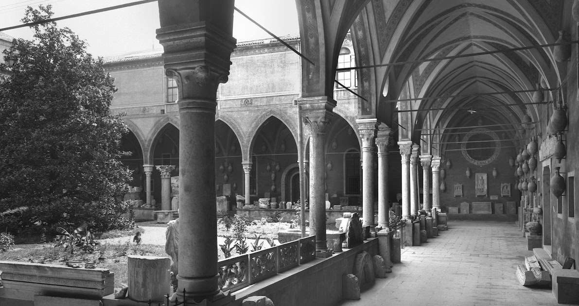 foto del chiostro dei musei civici di pd