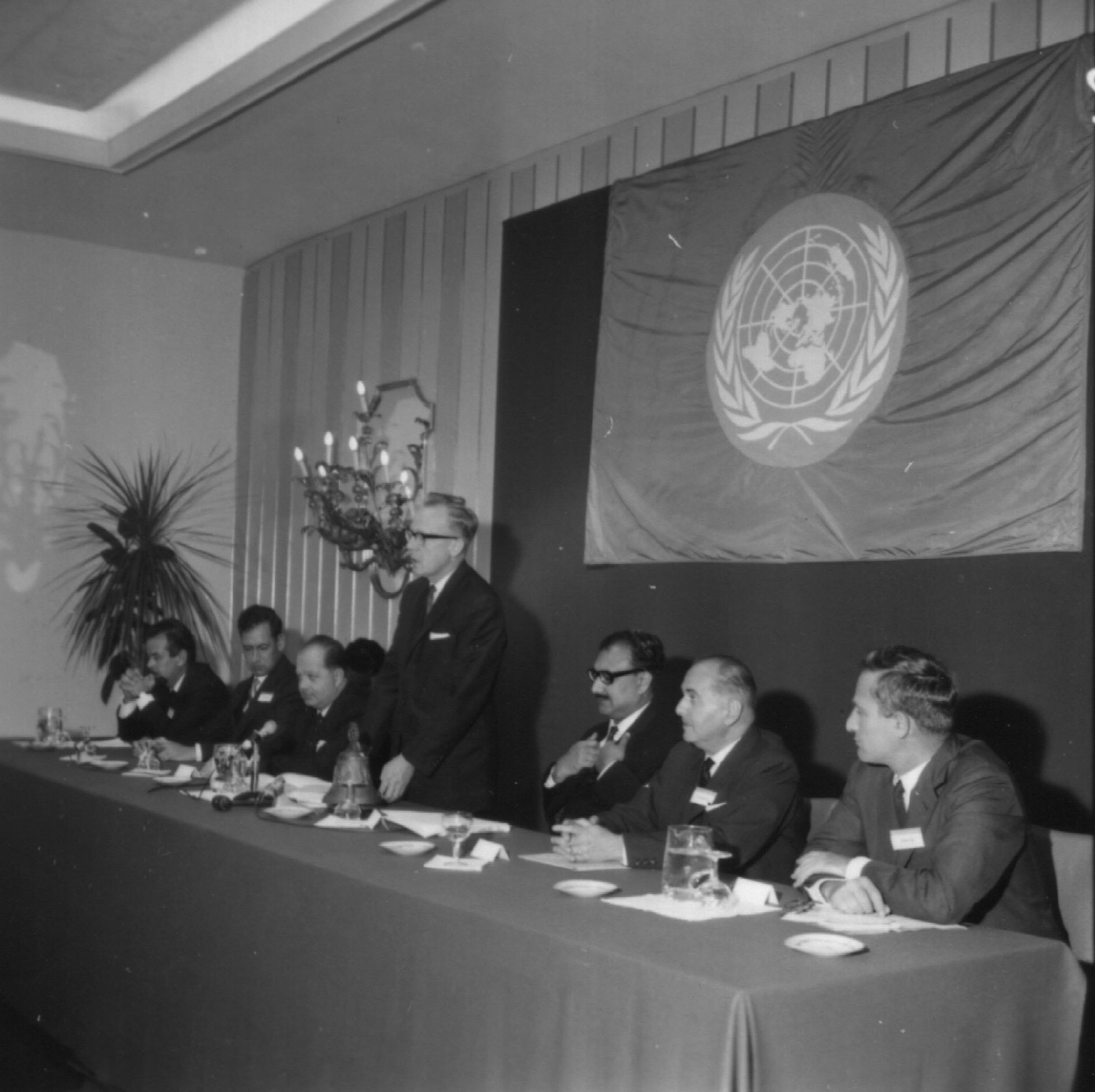 Abdus Salam a un convengo