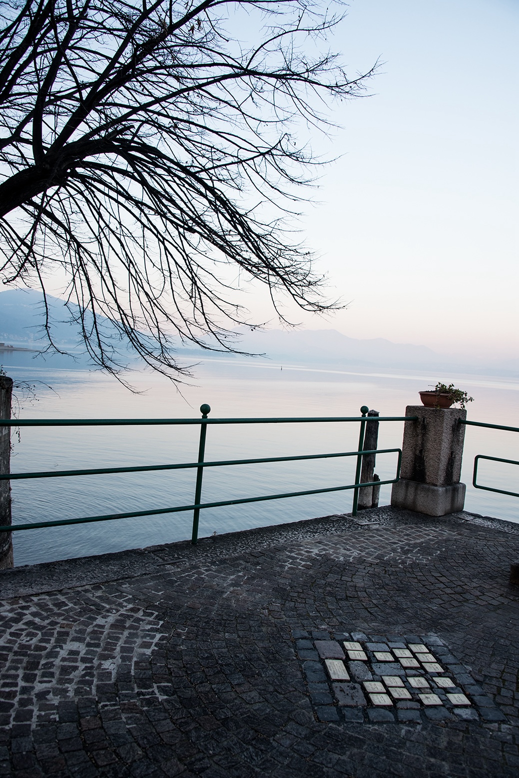 Stolpersteine in Meina (C) Christian Michelides