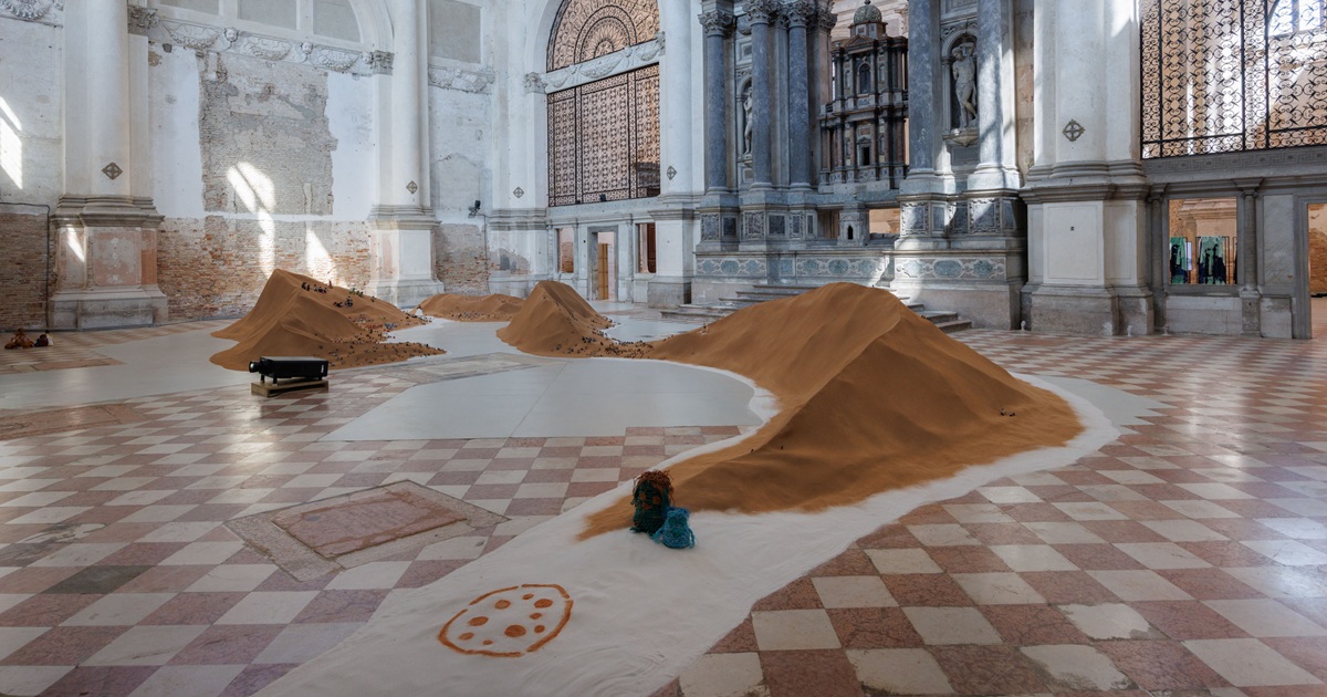interno chiesa di san lorenzo venezia