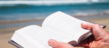 Pagine estive: quali libri scegliere in vacanza?