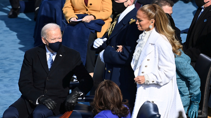 Jennifer Lopez con Joe Biden
