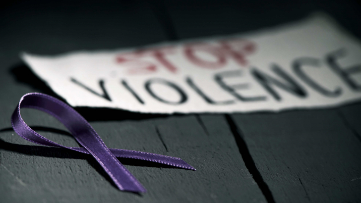Stop alla volenza sulle donne Stop alla volenza sulle donne