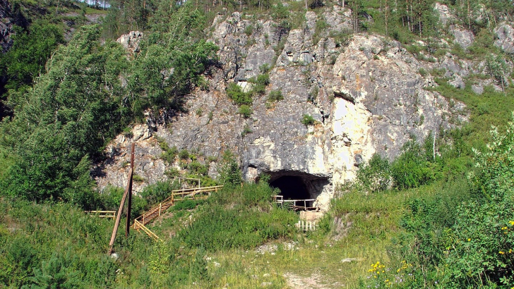 La grotta di Denisova