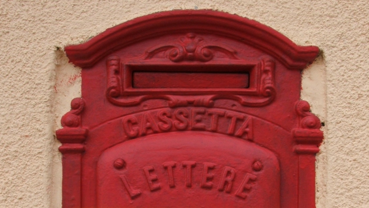 vecchia cassetta delle lettere