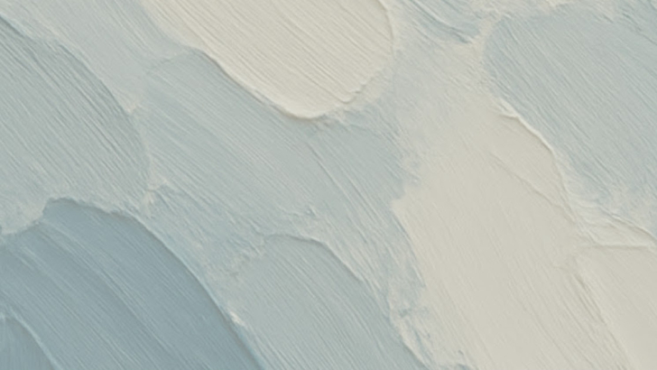 pennellate pastello bianche azzurre e grigie