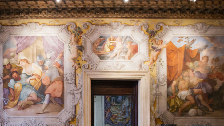 interno palazzo cavalli