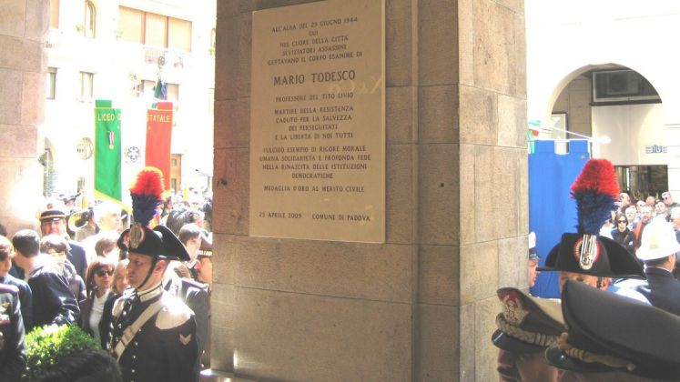 Lapide Mario Todesco Lapide Mario Todesco