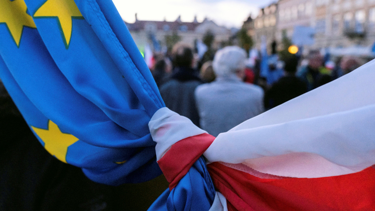 Una delle manifestazioni di sostegno ai valori dell'Unione Europea a Varsavia. Foto: Reuters Una delle manifestazioni di sostegno ai valori dell'Unione Europea a Varsavia. Foto: Reuters