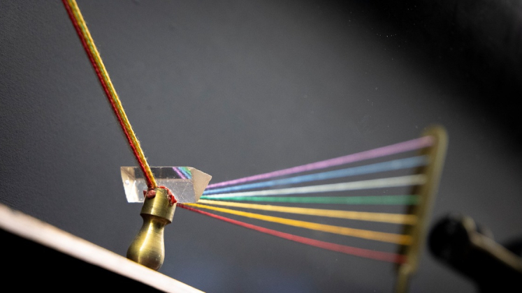 strumento per esperienza ottica